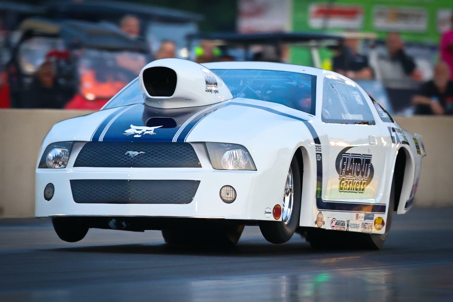 pro-stock-e21afb86-44ba-b1e8-58d8-27962c42df87.jpg